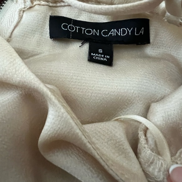 CottonCandy LA Cropped Silk Blouse - Picture 4 of 4